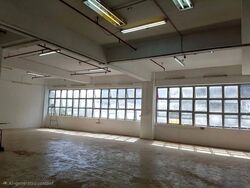 Gordon Industrial Building (D14), Factory #536733371